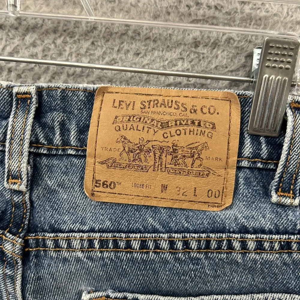 Vintage Levis Shorts Mens 32 Blue Denim 560 Relaxed Orange Tab Bermuda Jorts USA